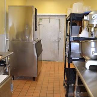 Ice Maker and Freezer